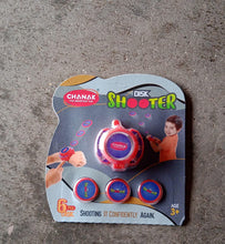 Hand disk shooter toy set for kids' play.